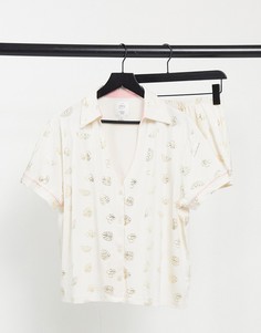 Пижама с цветистыми шортами и рубашкой с тропическим принтом для дома The Wellness Project-Белый