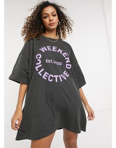 Угольно-серое платье-футболка в стиле oversized с логотипом ASOS Weekend Collective-Белый