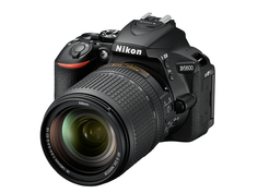 Фотоаппарат Nikon D5600 Kit 18-140mm VR AF-S