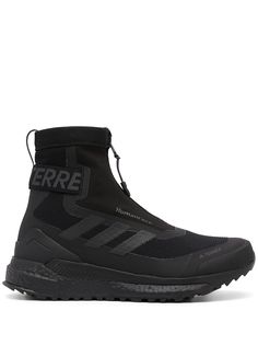 adidas кроссовки x Human Race Terrex Free Hiker Cold.Rdy Hiking