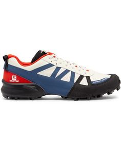 Низкие кеды и кроссовки Salomon