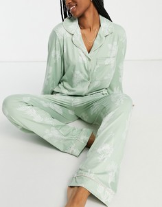 Пижамный комплект шалфейно-зеленого цвета с принтом растений The Wellness Project-Зеленый цвет