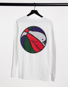 Белый лонгслив с принтом на спине ASOS Actual