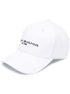 Tommy Hilfiger кепка с вышитым логотипом