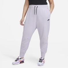 Женские брюки Nike Sportswear Tech Fleece (большие размеры)