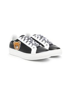 Moschino Kids кроссовки с нашивкой Teddy Bear