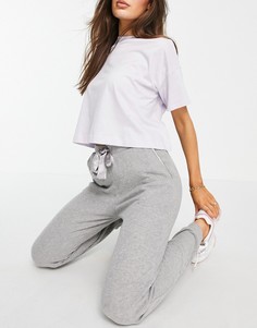 Серые джоггеры в рубчик в стиле casual от комплекта New Look-Серый
