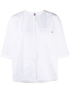 Tommy Hilfiger рубашка с нашивкой-логотипом и короткими рукавами