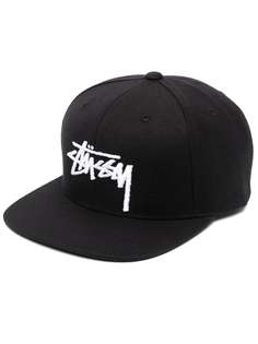 Stussy бейсболка с вышитым логотипом