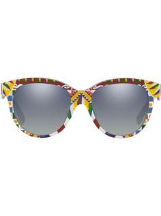 Dolce & Gabbana Eyewear солнцезащитные очки в круглой оправе с принтом Carretto