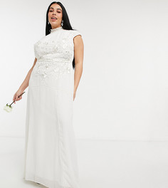 Платье макси цвета слоновой кости с вырезом-каплей на спине, отделкой бусинами и цветочным узором Hope & Ivy Plus Bridal-Белый