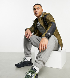 Куртка цвета хаки The North Face 1985 Seasonal Mountain эксклюзивно для ASOS-Зеленый цвет