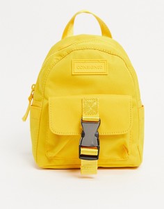 Желтый рюкзак с застежкой-карабином Consigned