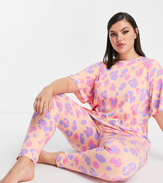 Пижамный комплект из oversized-футболки и леггинсов персикового цвета с леопардовым принтом ASOS DESIGN Curve-Многоцветный