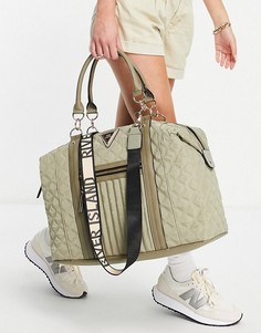 Стеганая спортивная сумка из атласного материала зеленого цвета River Island-Зеленый