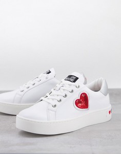 Красно-белые кроссовки на плоской платформе с сердечками Love Moschino-Белый