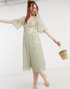 Шалфейно-зеленое чайное платье миди с цветочной вышивкой и глубоким вырезом Hope & Ivy-Зеленый цвет
