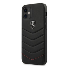 Чехол (клип-кейс) Ferrari, для Apple iPhone 12/12 Pro, черный [fehquhcp12mbk] Noname