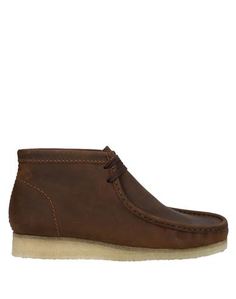 Полусапоги и высокие ботинки Clarks