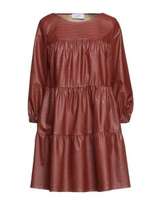 Короткое платье Soallure