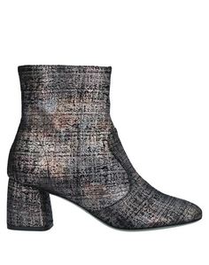 Полусапоги и высокие ботинки Paola D'arcano