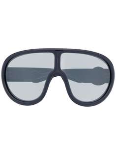 Moncler Eyewear солнцезащитные очки в массивной оправе