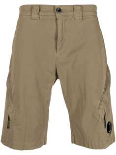 C.P. Company шорты карго с линзой