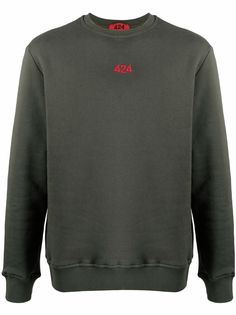 424 свитер с вышитым логотипом