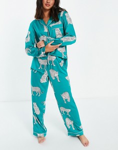 Зеленый атласный удлиненный пижамный комплект премиум-класса с отложным воротником и принтом леопардов Chelsea Peers-Зеленый цвет