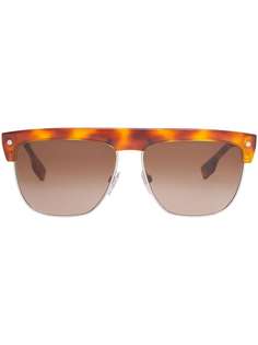 Burberry Eyewear солнцезащитные очки в оправе черепаховой расцветки