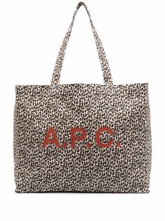 A.P.C. сумка-тоут с леопардовым принтом