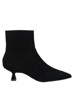 Полусапоги и высокие ботинки Stuart Weitzman