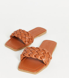 Светло-коричневые шлепанцы на плоской подошве для широкой стопы с квадратным носком Truffle Collection-Коричневый цвет