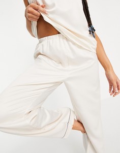 Комбинируемые атласные брюки от пижамы кремового цвета с черной окантовкой Loungeable-Белый