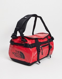 Маленькая красная сумка-дафл объемом 31 л The North Face Base Camp-Красный