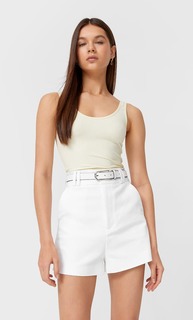 Stradivarius Базовые Шорты С Ремнем Белый 34