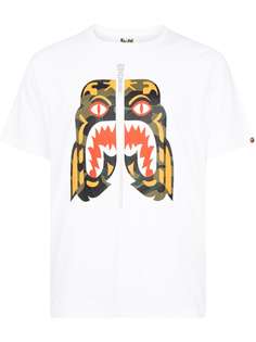 A BATHING APE® футболка с принтом 1st Camo Tiger
