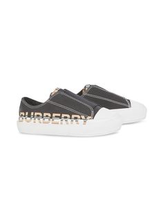 Burberry Kids слипоны с логотипом