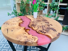 Журнальный стол (woodzpro) розовый 60.0x45.0 см.