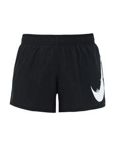 Шорты и бермуды Nike