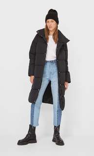 Stradivarius Длинное Стеганое Пальто Черный M