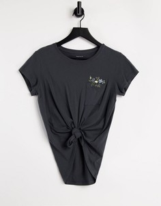 Черная футболка с цветочной вышивкой на кармане Abercrombie & Fitch-Черный цвет