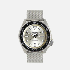 Наручные часы Seiko SRPE75K1S Seiko 5 Sports, цвет серебряный