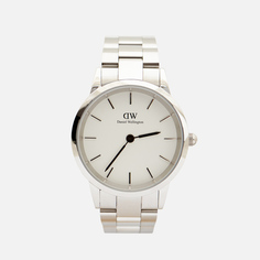 Наручные часы Daniel Wellington Iconic Link, цвет серебряный