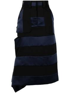 Sacai полосатая юбка с асимметричным подолом