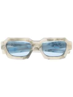 A-COLD-WALL* солнцезащитные очки в прямоугольной оправе