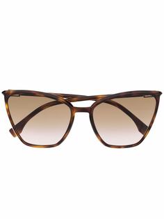 Fendi Eyewear солнцезащитные очки в массивной оправе кошачий глаз