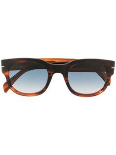 Eyewear by David Beckham солнцезащитные очки 7045/S в прямоугольной оправе
