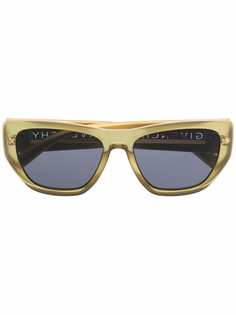 Givenchy Eyewear солнцезащитные очки в оправе кошачий глаз с логотипом