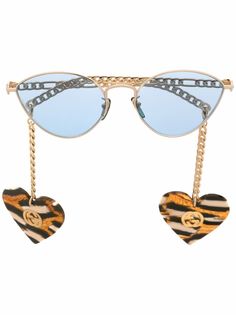 Gucci Eyewear солнцезащитные очки с оправе кошачий глаз с подвеской